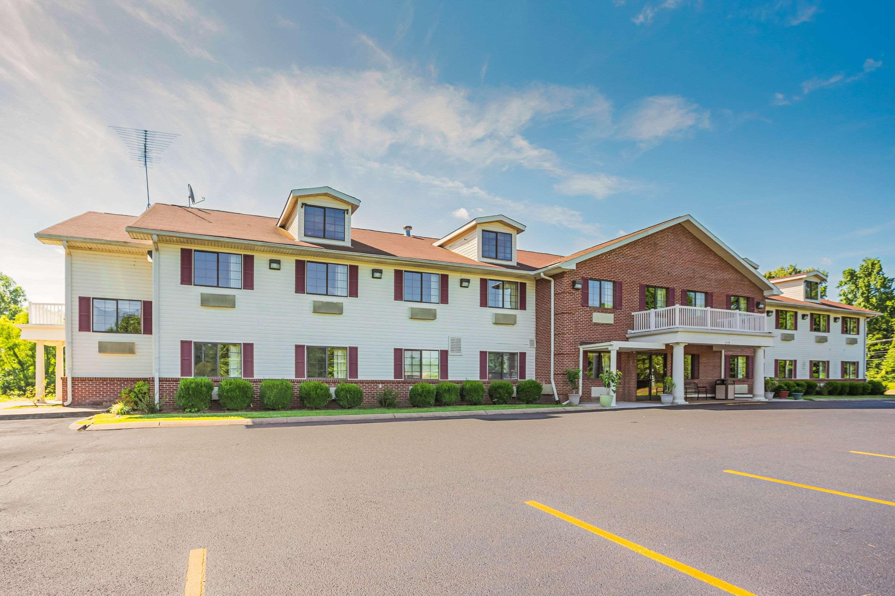 Econo Lodge Inn&Suites Ripley Exterior foto