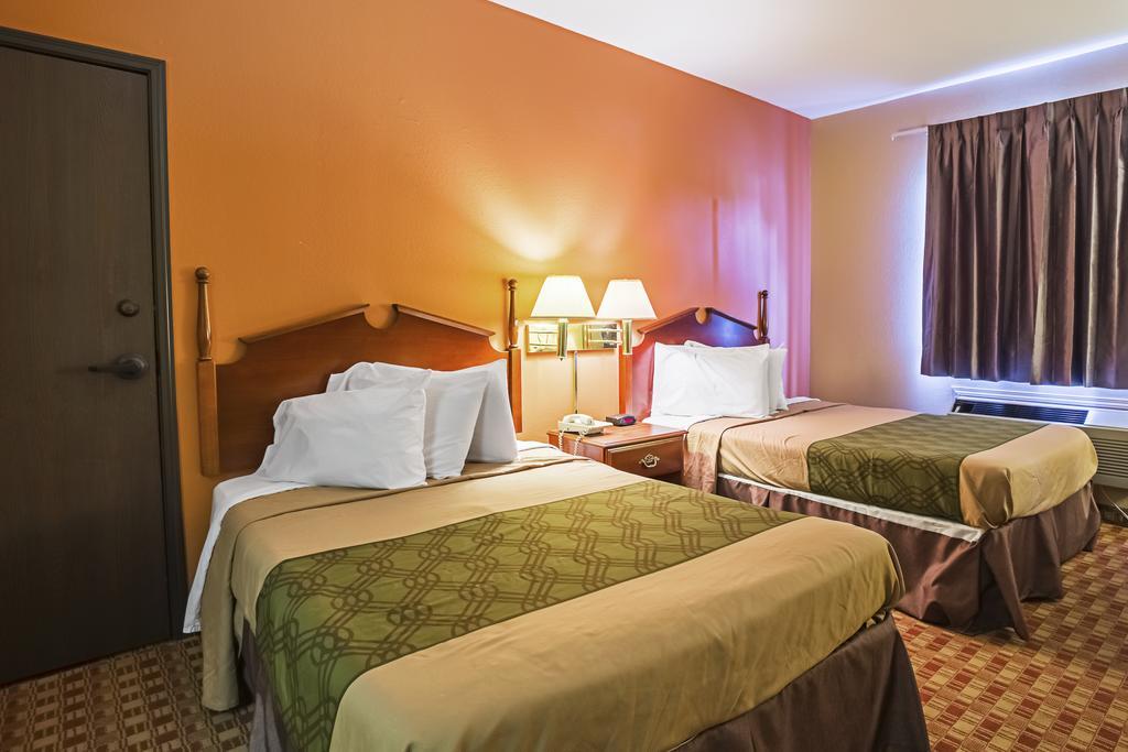 Econo Lodge Inn&Suites Ripley Habitación foto